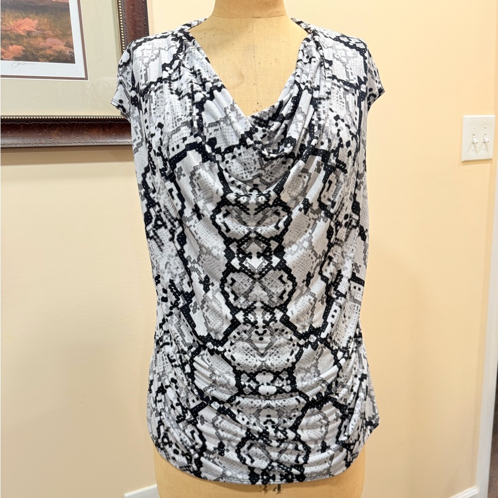 Worthington Black and White Snake Print Top